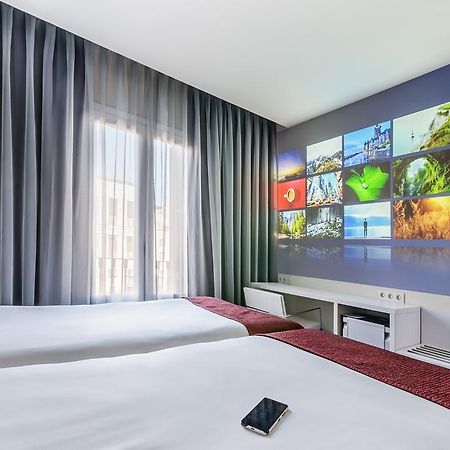 Hotel Bcn Design Барселона Екстериор снимка A room at the hotel