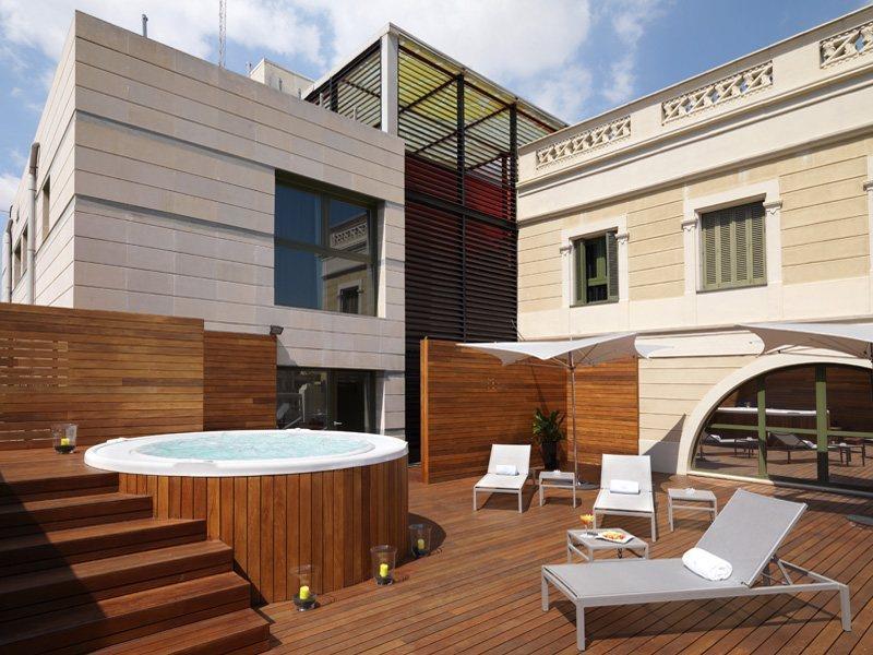 Hotel Bcn Design Барселона Екстериор снимка The hotel's rooftop