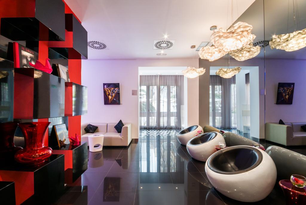Hotel Bcn Design Барселона Екстериор снимка Interior of the hotel