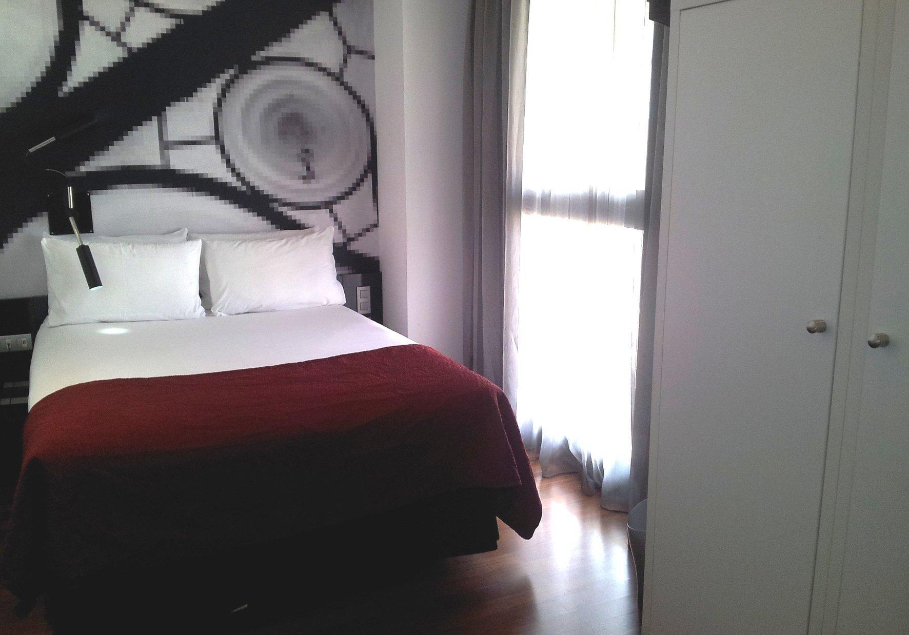 Hotel Bcn Design Барселона Екстериор снимка A room at the hotel