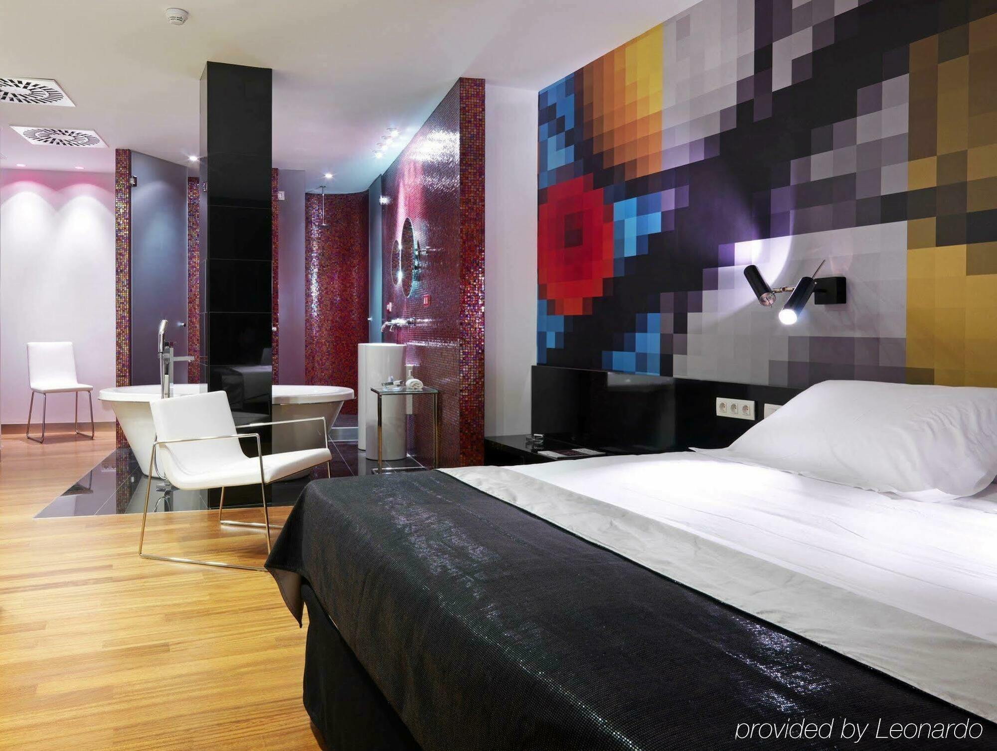 Hotel Bcn Design Барселона Екстериор снимка A room at the hotel